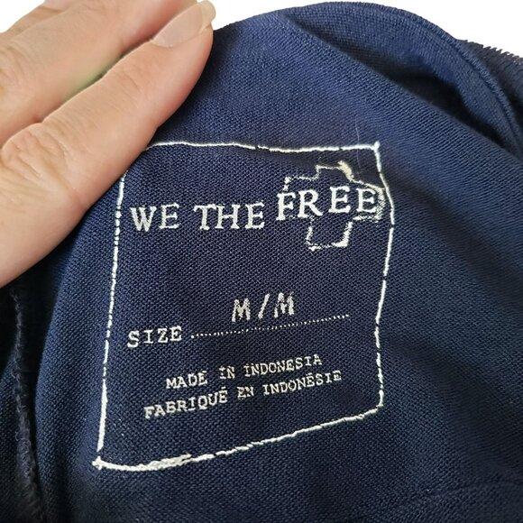 We the Free Navy Blue Stretchy Mesh Boho High Low Asymmetric Half Sleeve Top - Picture 3 of 8